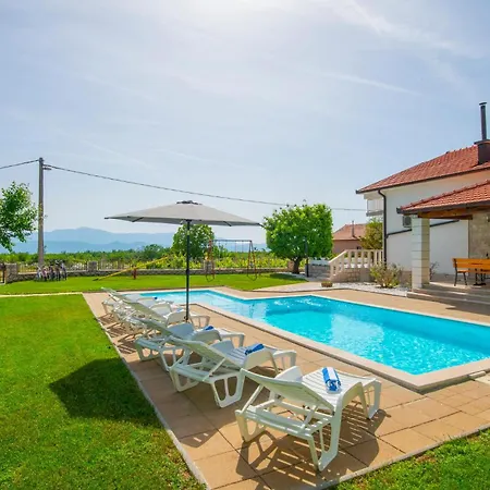 Stunning In Vinjani Donji Holiday home Perici